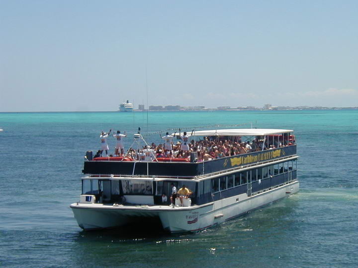 DISFRUTA CON SUN CRUISE, PLAYA. CAMASTROS BICICLETAS, CAYACS, TOBOGAN, Y MAS ... ¡¡¡