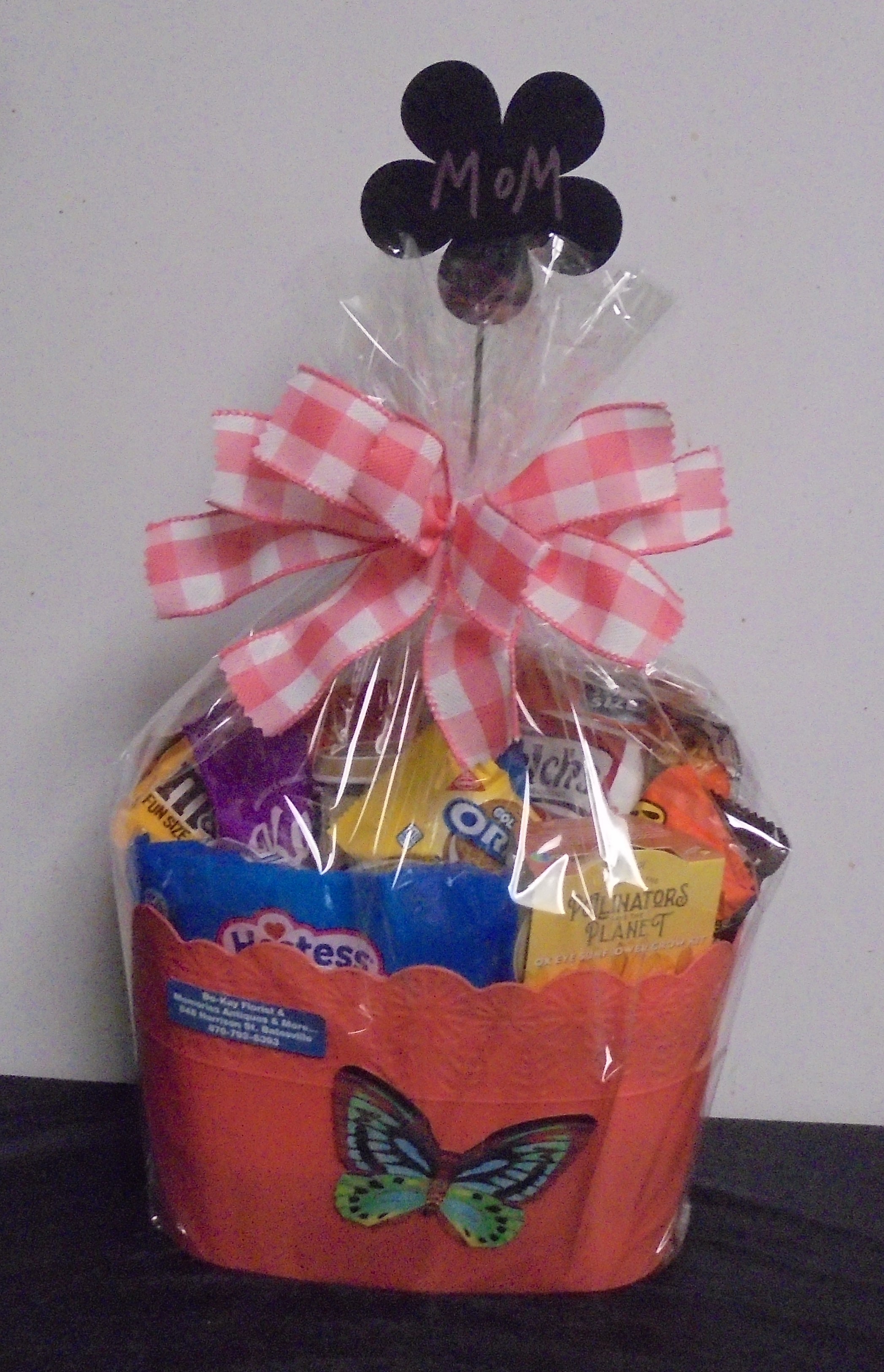 (15)  Goodie Basket
$45.00