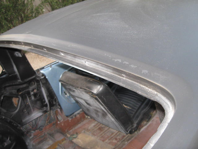 All studs mounted for stainless trim.