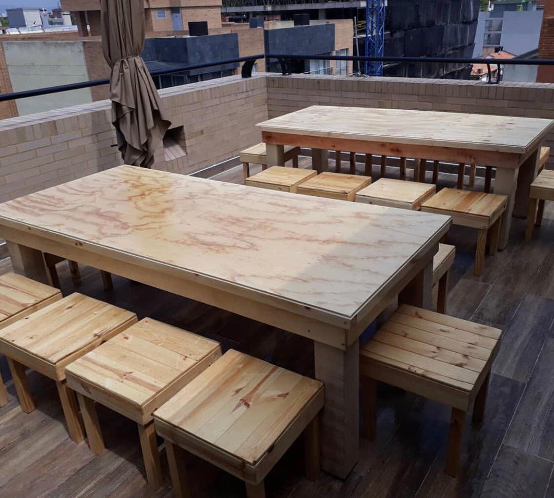 Rectangular Color Natural
Con 10 Bancas Color Natural
2.20X1m
$ 150.000