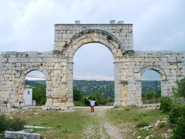 This should be the "High Gate" in the Turkish Empire.