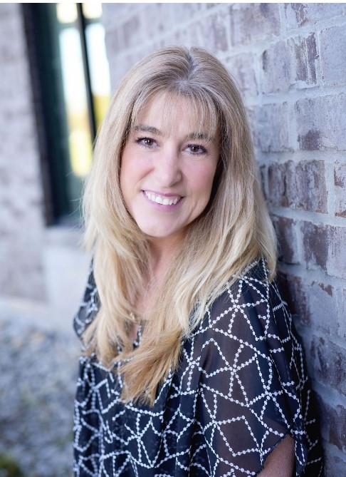 Roberta Brown 9377505877