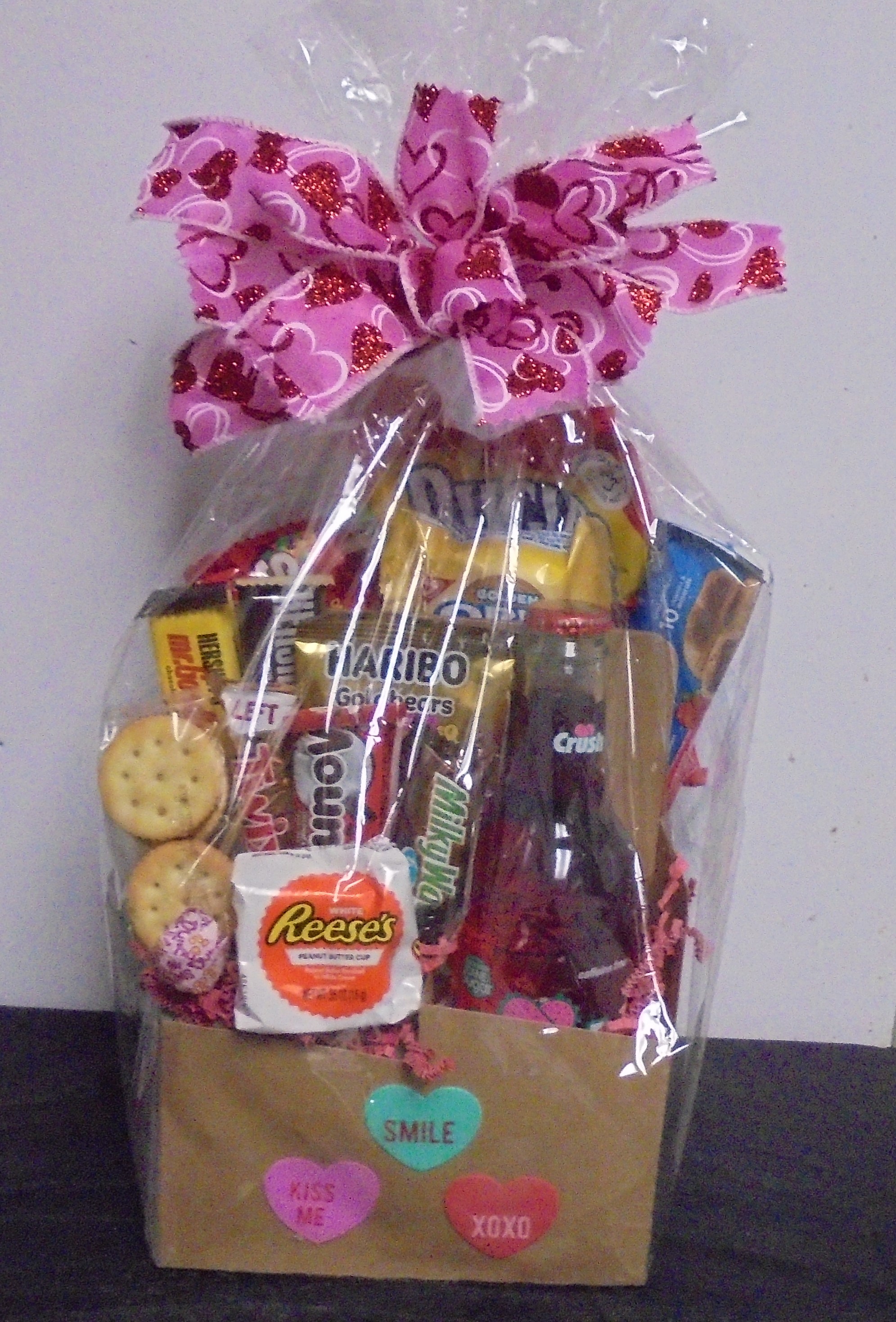 (25) "Strawberry" Drink Box
W/ Candy
$40.00
