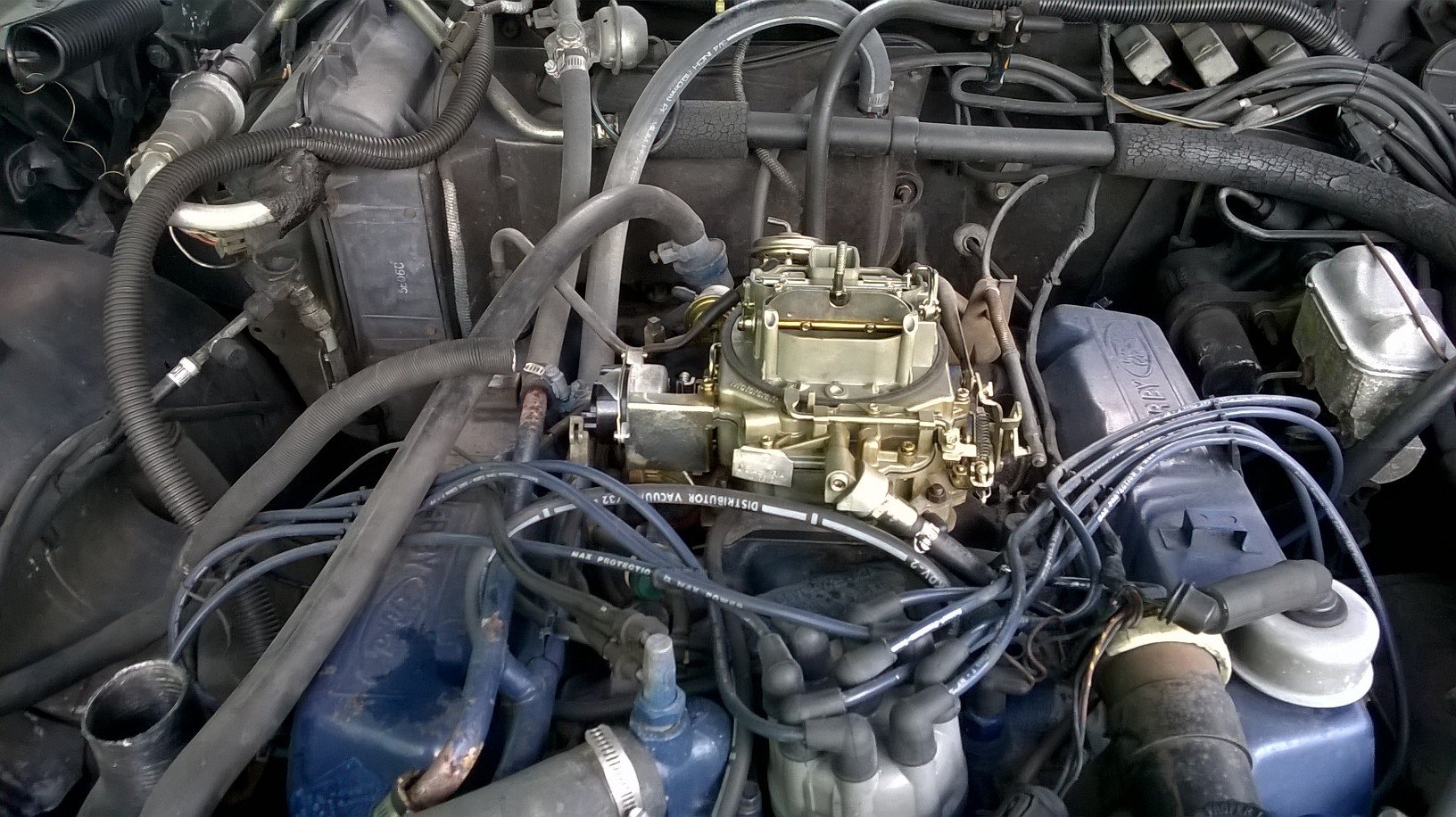 1975 Lincoln Towncar 460 engine
