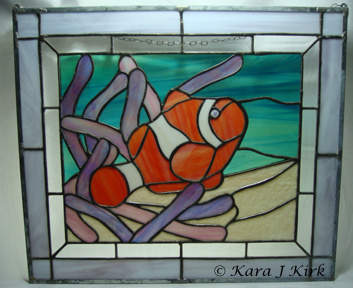 https://0201.nccdn.net/1_2/000/000/0c2/33f/Clown-Trigger-Fish-Stained-Glass-6-4x6-353x288.jpg