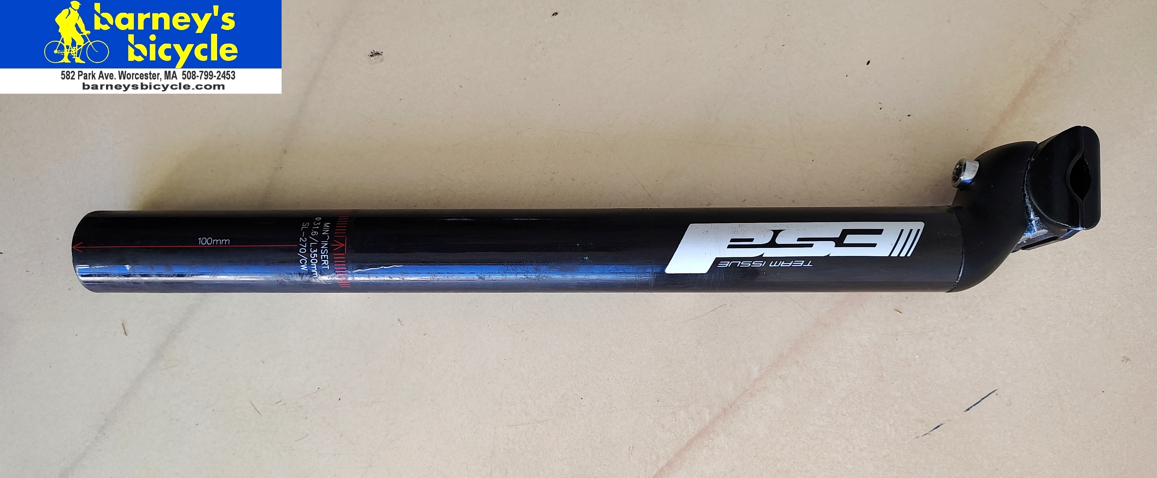 FSA Team Issue Carbon Seatpopst 31.6
New: $39.00
