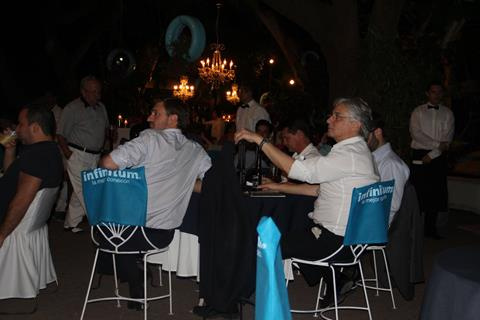 Rompe Hielos y Casino