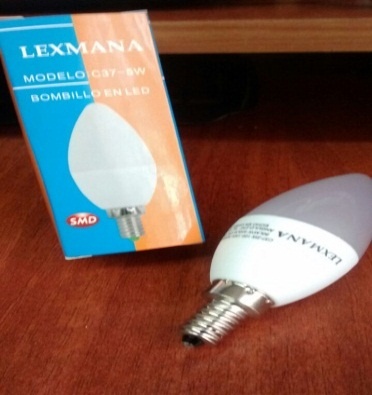 Bombillo Vela Led  E12  6500°K  
lexmana Código - 15139
