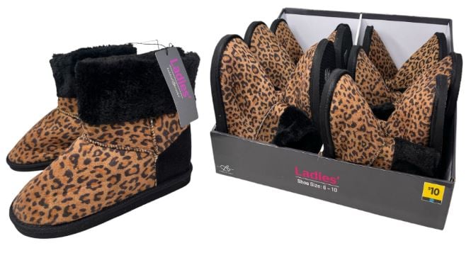 24447302
LEOPARD SLIPPERS ASSORTED SIZE IN DISPLAY BOX 
UPC  691466988546
DISPLAY BOX 6 PAIRS