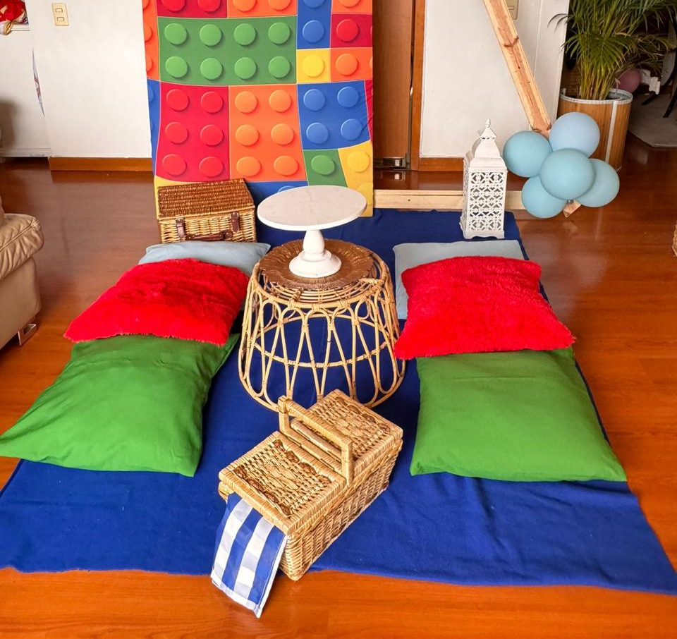 Cojines en tela
44cm x 44cm
Alquiler $ 5.000