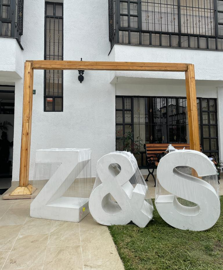 Arco de madera
2.20m altura x 3m de ancho
190.000 pesos,