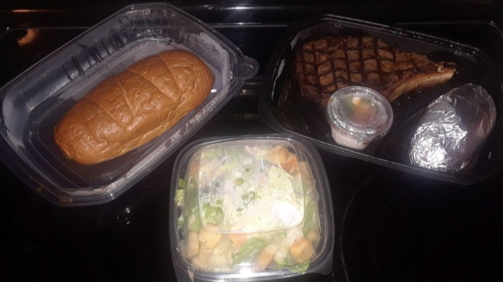LONGHORN STEAKHOUSE Food