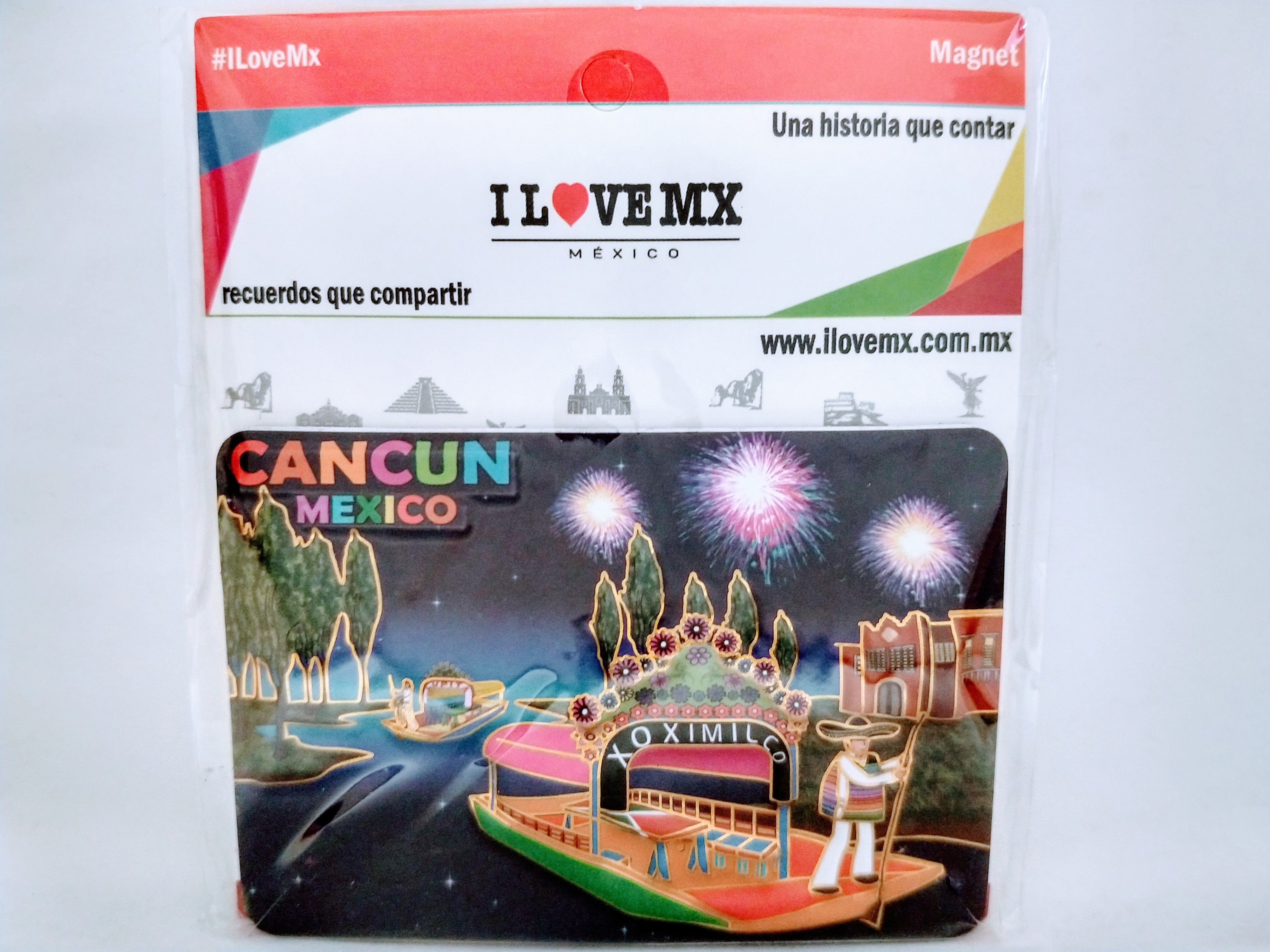 IMÁN METALIZADO CANCÚN
8cm Ancho 
5.6cm Alto