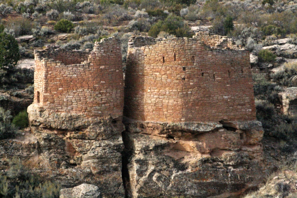 https://0201.nccdn.net/1_2/000/000/0c7/c51/Hovenweep---1--951x634.jpg