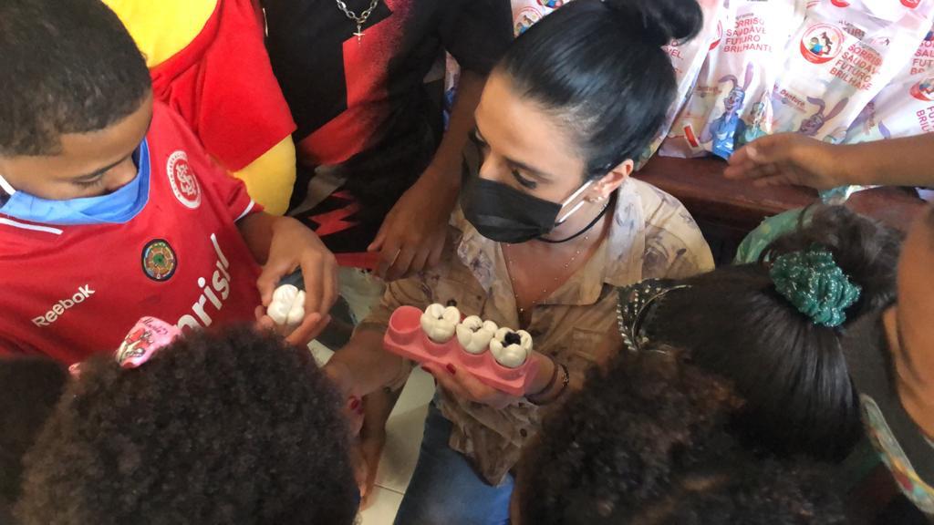 Visita da dentista Dra. Carla Machado