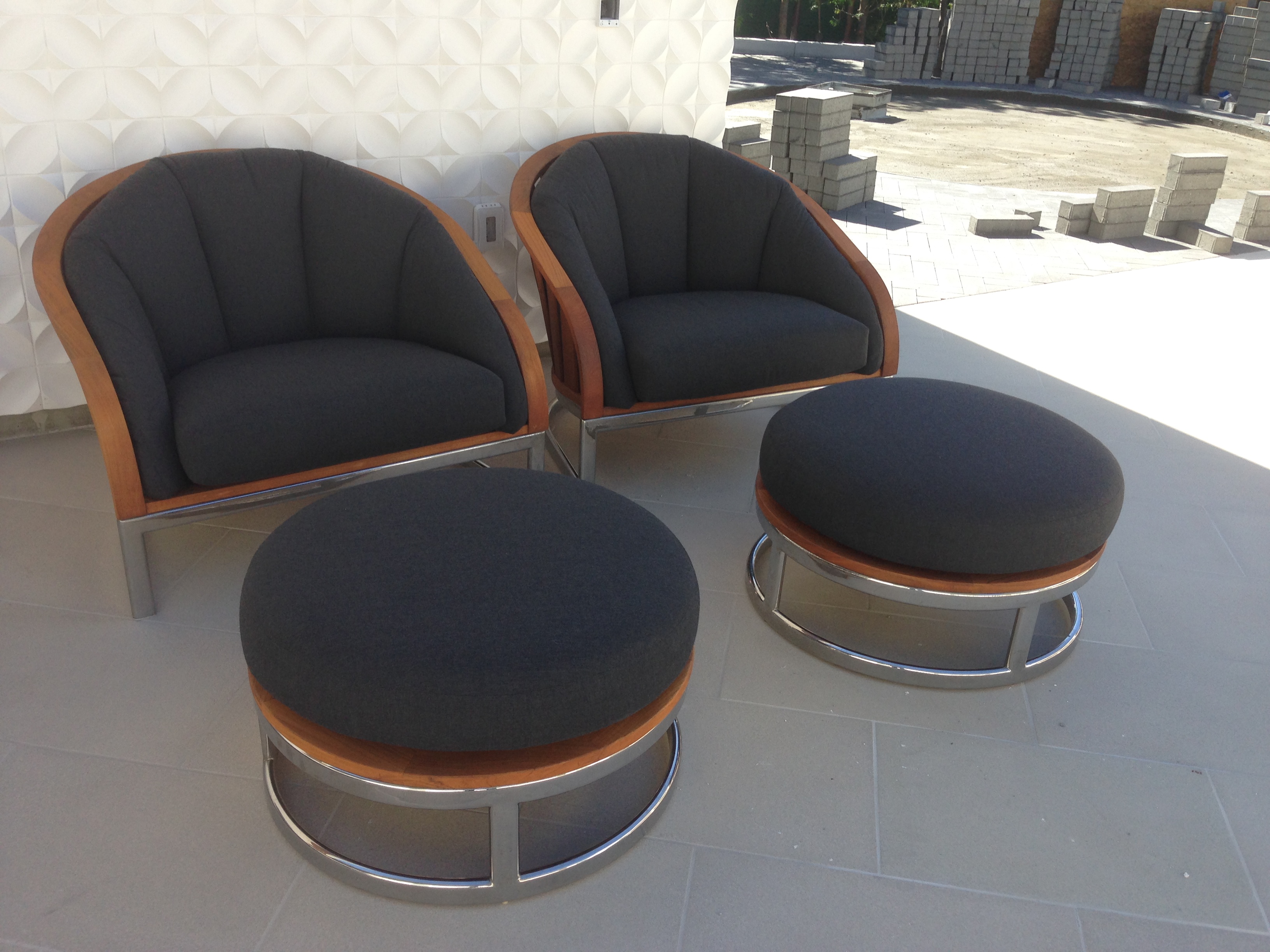 ELI'S CUSTOM MADE OUTDOOR CUSHIONS