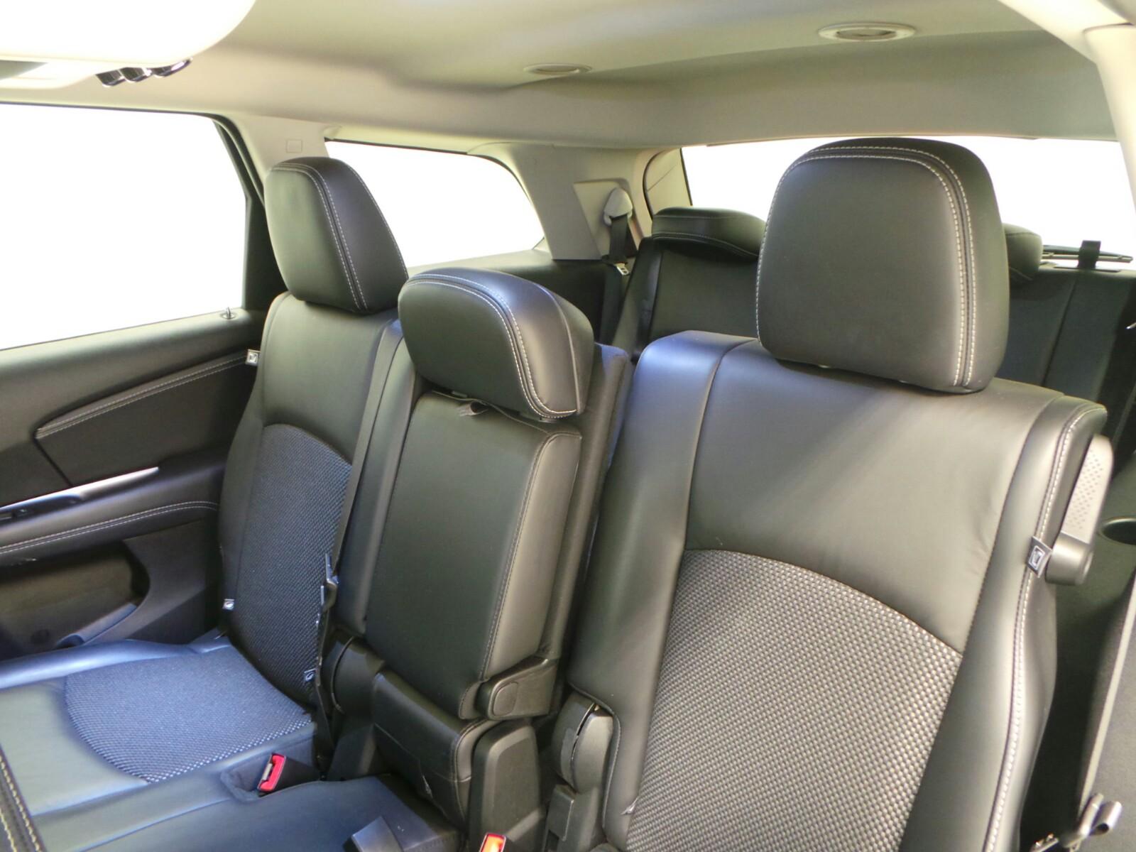 INTERIORREAR