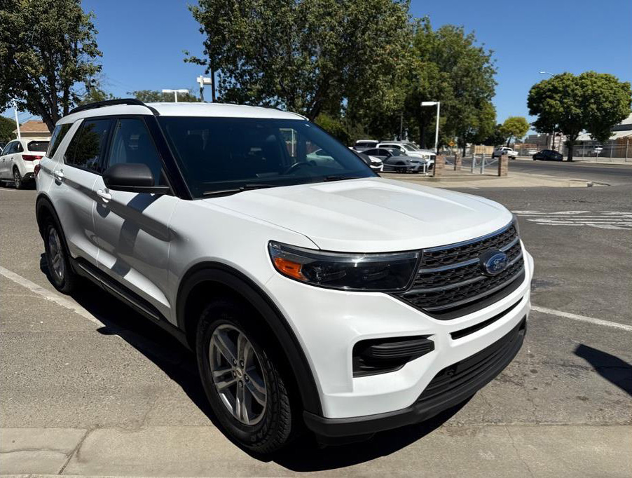2020 Ford Explorer XLT Sport Utility 4D
Miles: 95,318
Drive: RWD
Trans: Automatic, 10-Spd w/SelectShift
Engine: 4-Cyl, EcoBoost, Turbo, 2.3 Liter
Stock: 1591
VIN: 1FMSK7DHXLGA20405