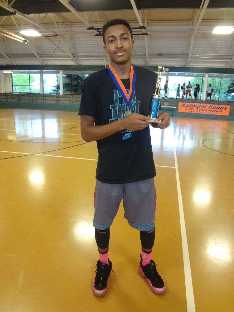 Varsity MVP: Michael Henderson-Burt