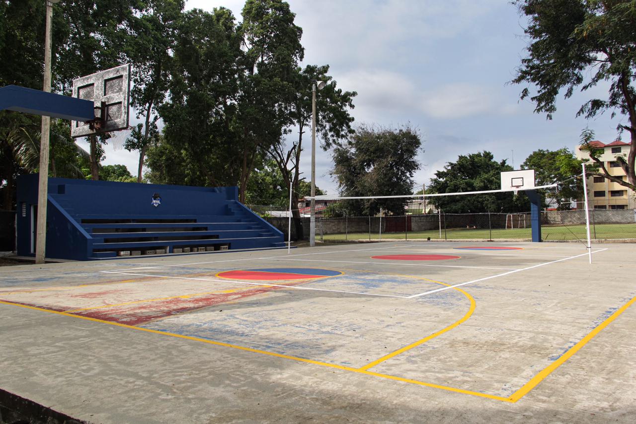 O M HOSTOS SCHOOL SPORTS