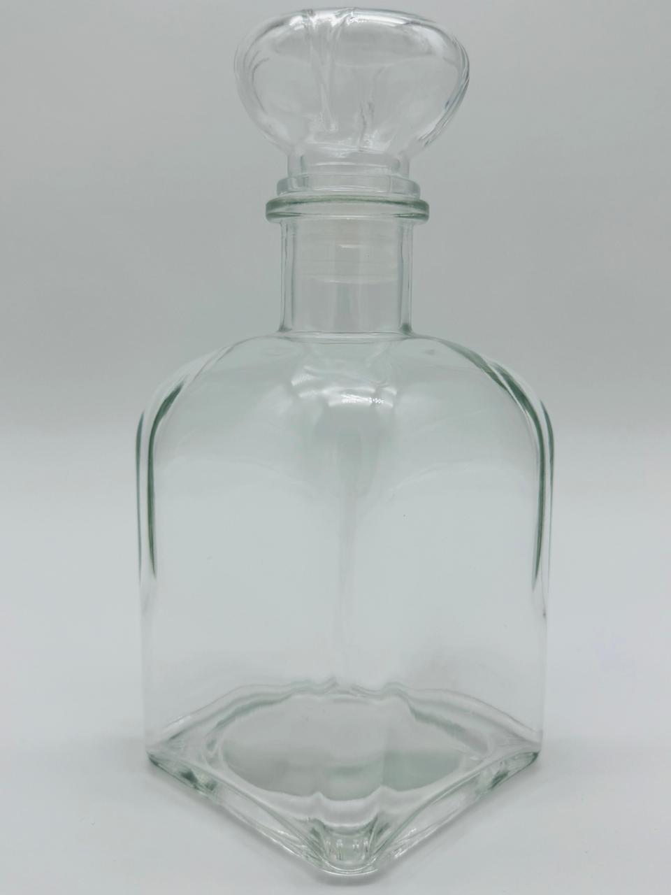 Licorera Cuadrada Lisa 700ML

