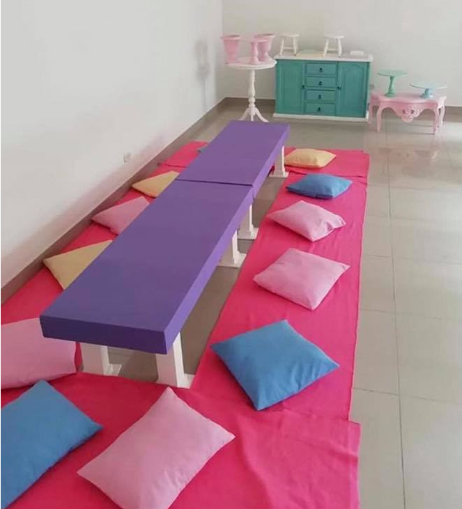 Cojines en tela
Color Azul, rosa, y Amarillo
44cm x 44cm
Alquiler $ 5.000
Precio Unitario
Manta para piso $ 20.000