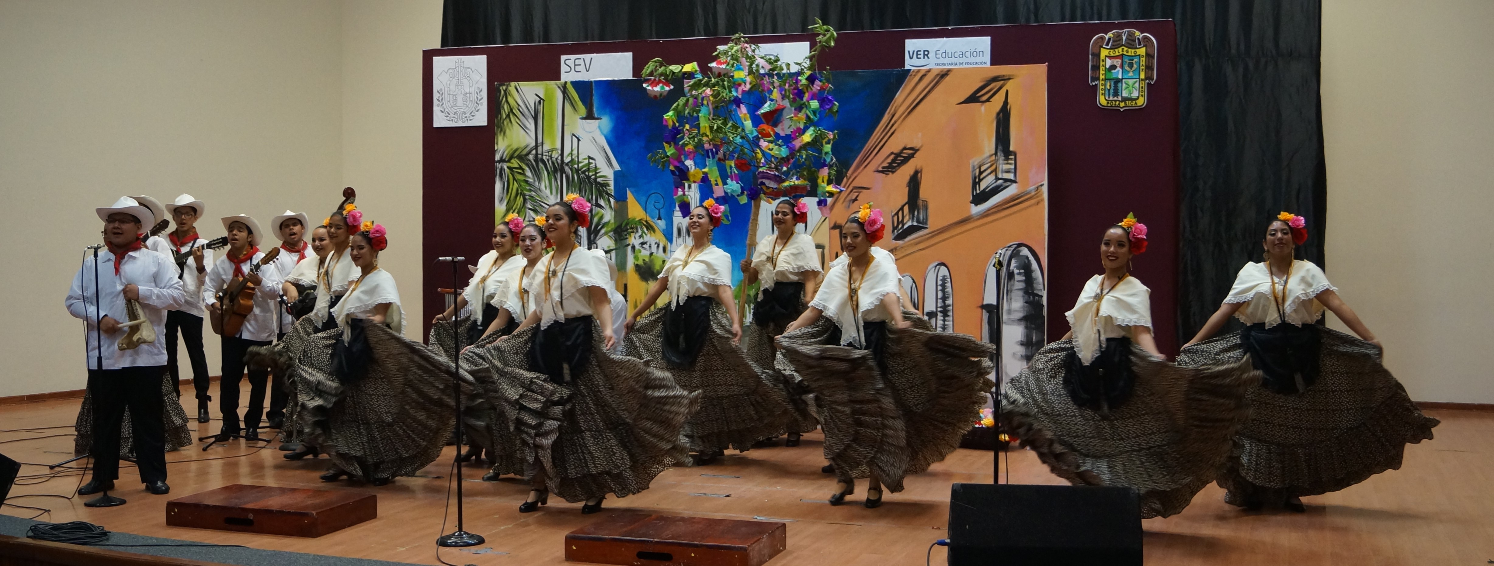 1ER. LUGAR CERTAMEN DE CANTO DE RAMA NAVIDEÑA
1 DE DICIEMBRE 2017 FASE ZONAL