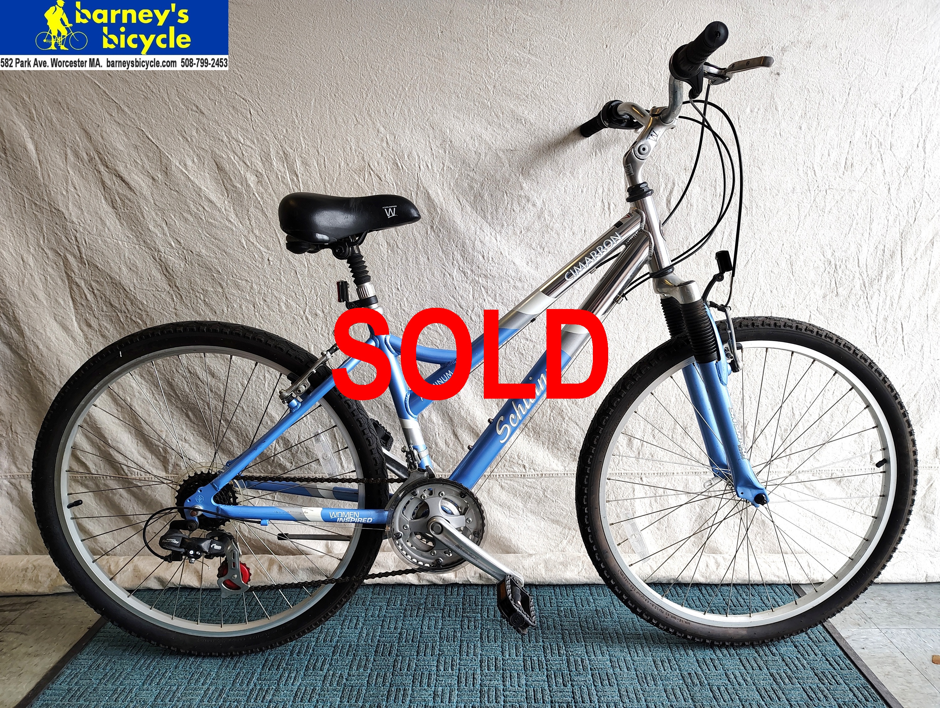 Schwinn Cimarron Step-Thru
Frame Size: 16" SM/ Rider Height: 5'4-5'7
$289.00 