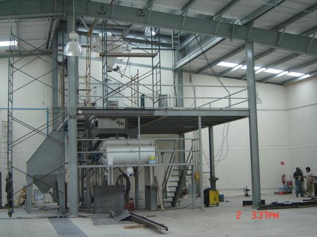 https://0201.nccdn.net/1_2/000/000/0cd/f91/MEZANINE-COMPLETO-960x720-640x480.jpg