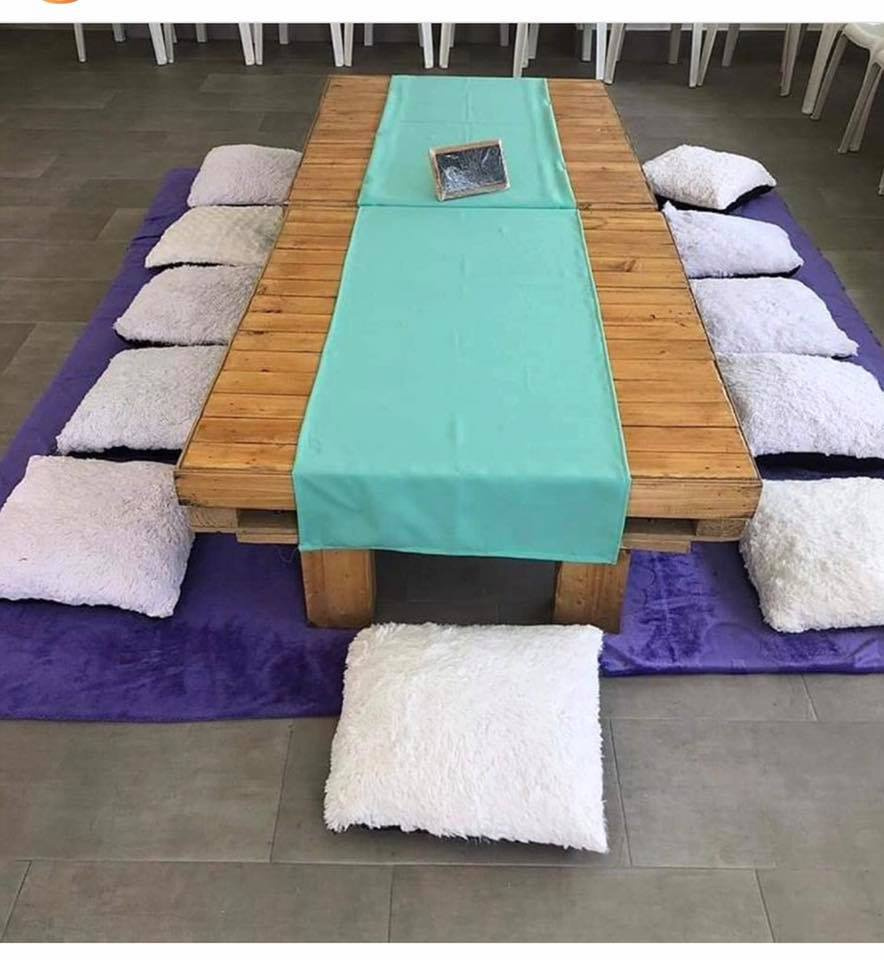 Cojines en tela felpudo
Color Blanco
44cm x 44cm
Alquiler $ 5.000
Precio Unitario