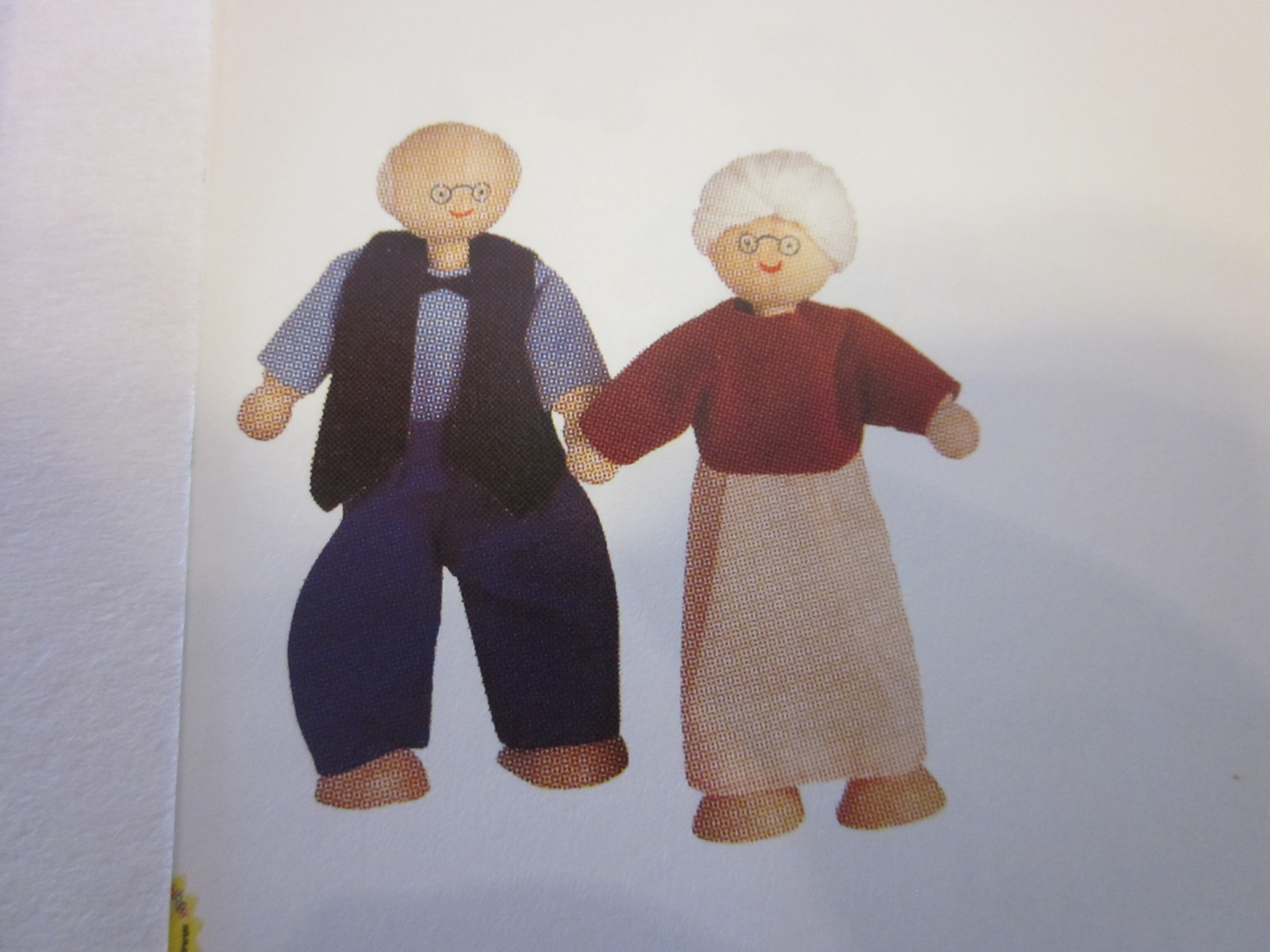GRAND FATHER AND GRANDMOTHER
PT 9850              
PT9851
$493.75 CADA UNO