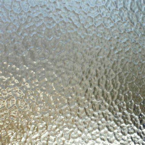Glass Pattern:  Aquatex glass (thickness availability and application may vary)