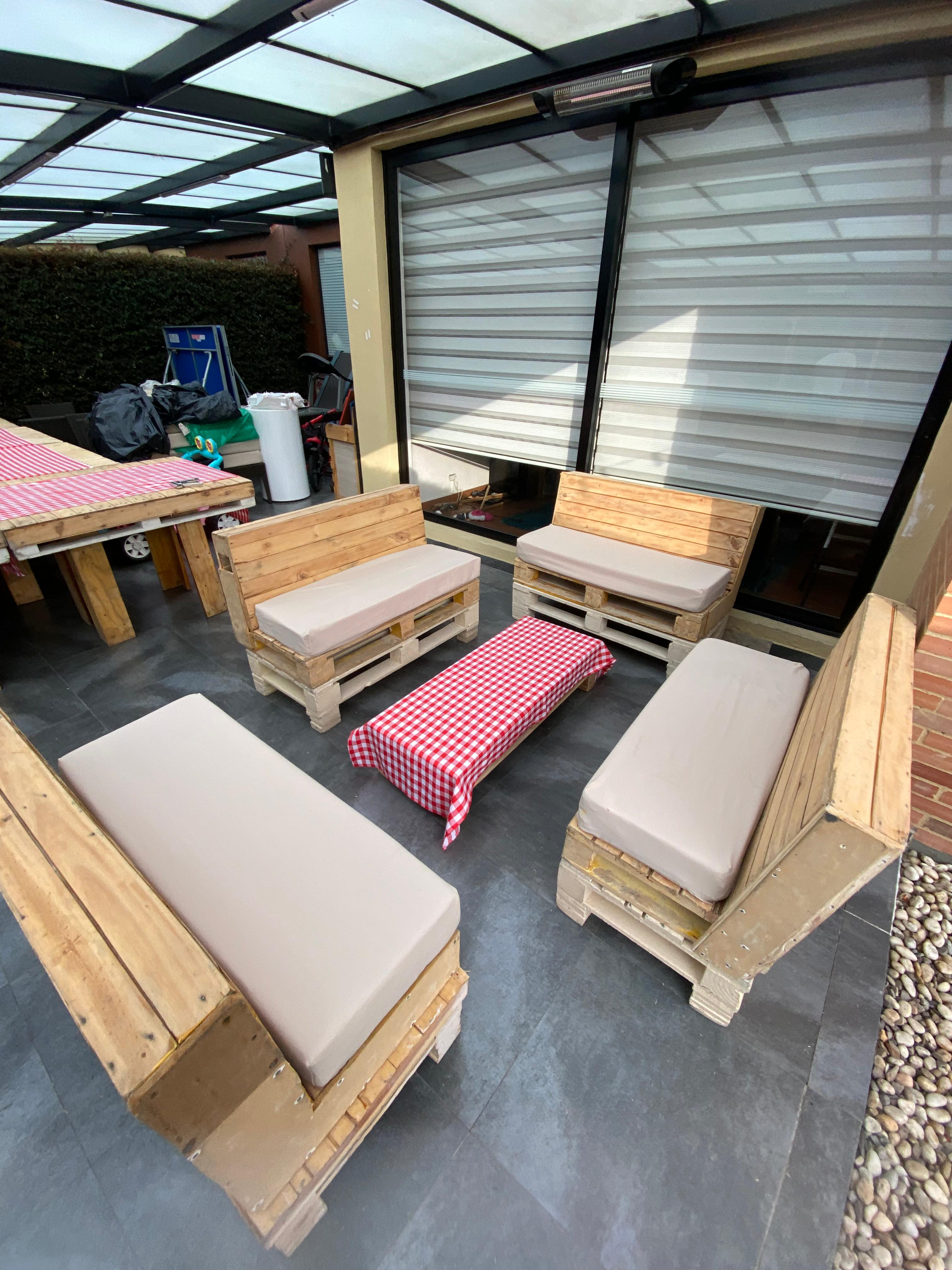 Sillón Picnic Alquiler
$50.000
1.17cm Ancho
63cm Profundidad
88Acm Alto
Cojín Rectangular
$20.000