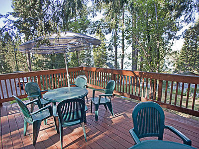 Chalet deck with patio furniture 
and picturesque views