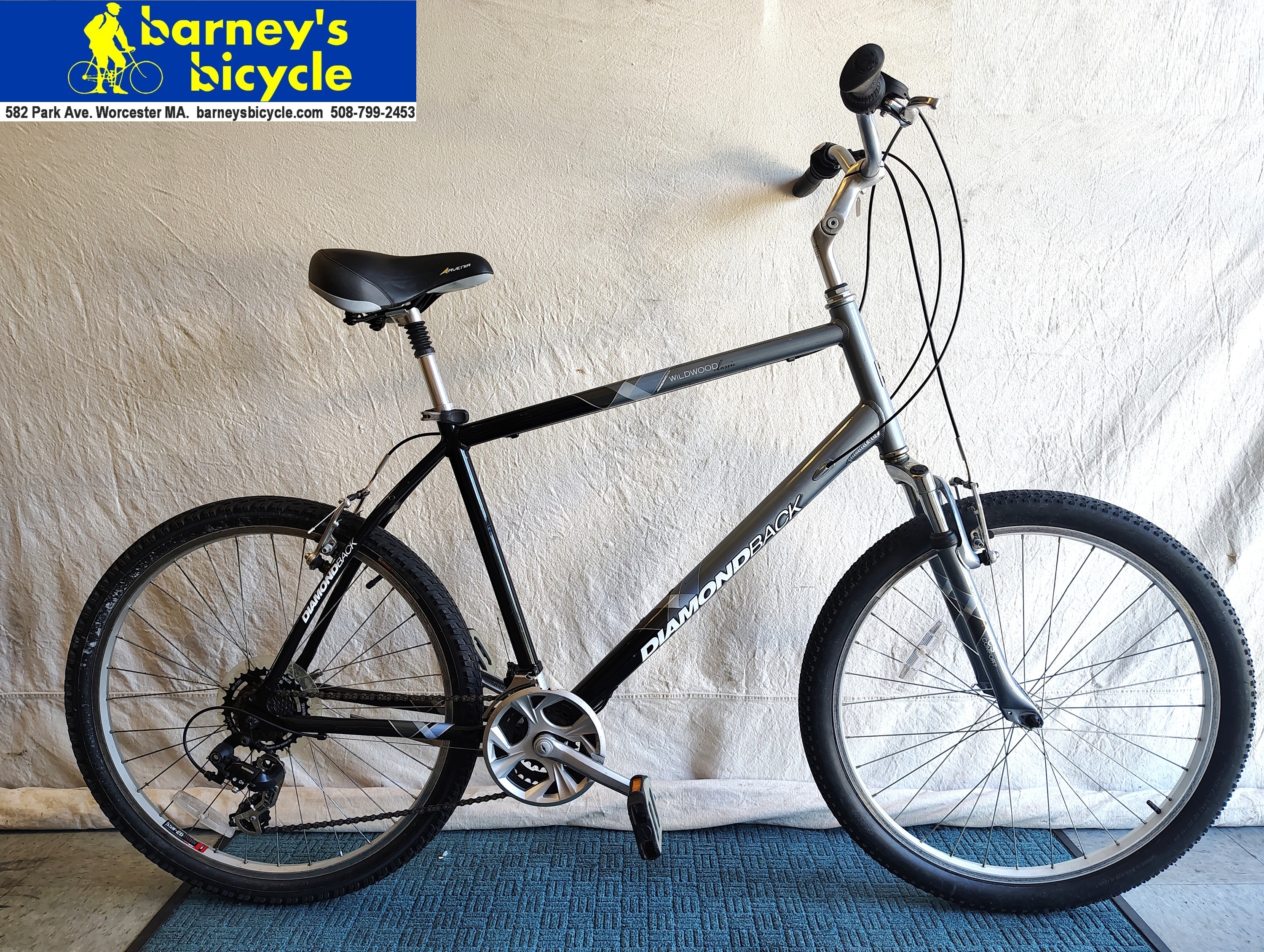 Diamondback Wildwood
Frame Size: 21" XL/ Rider Height: 5'11-6'2
Price: $419.00 (Professionally Tuned)