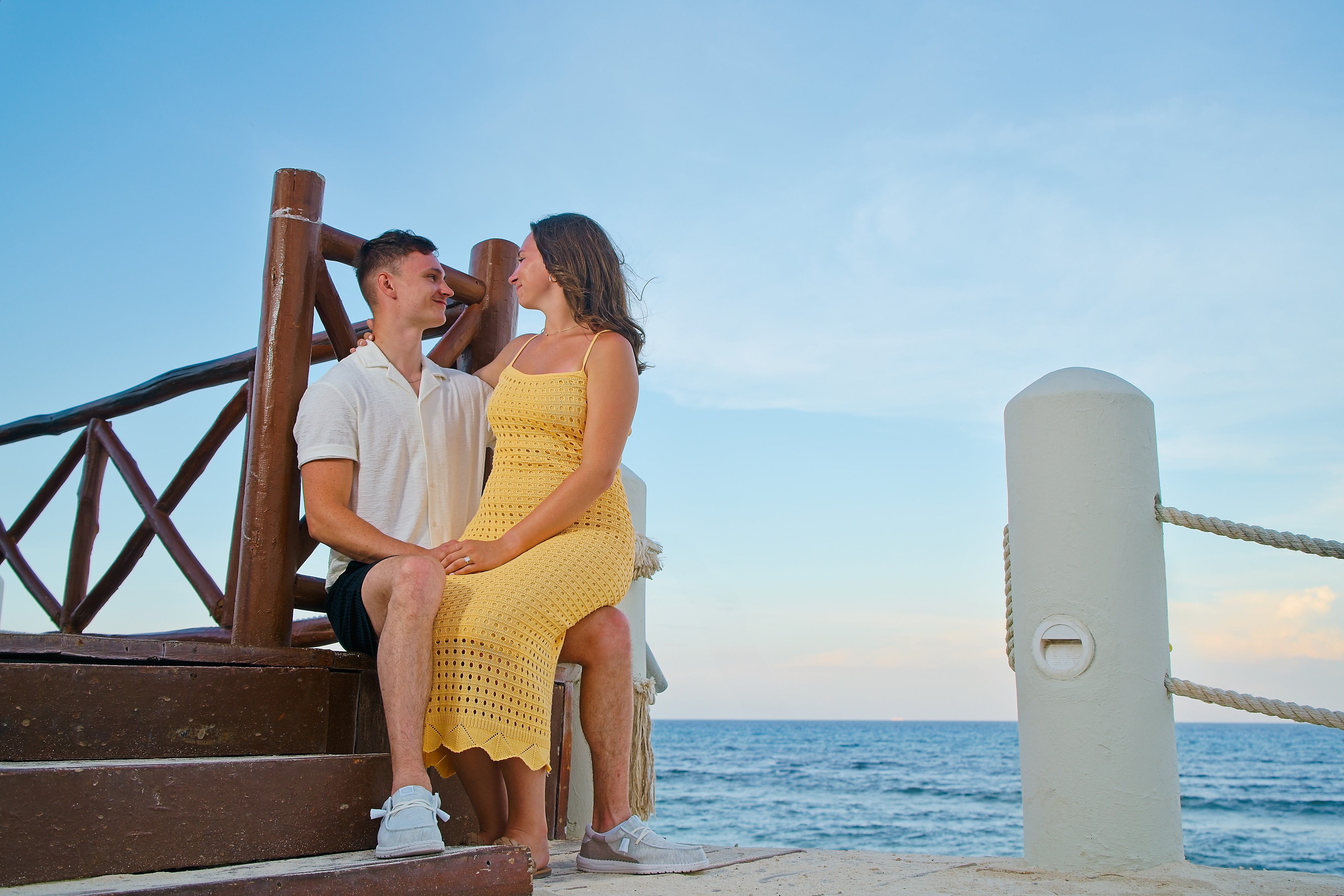 https://0201.nccdn.net/1_2/000/000/0d0/d9e/engagement-moment-captured-%E2%80%93-proposal-photos27.jpg