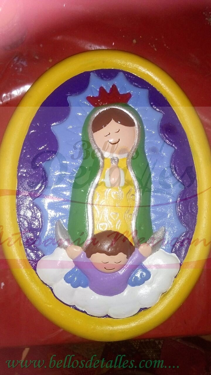 https://0201.nccdn.net/1_2/000/000/0d0/f2b/Virgen-con---ngel-redonda-720x1280.jpg