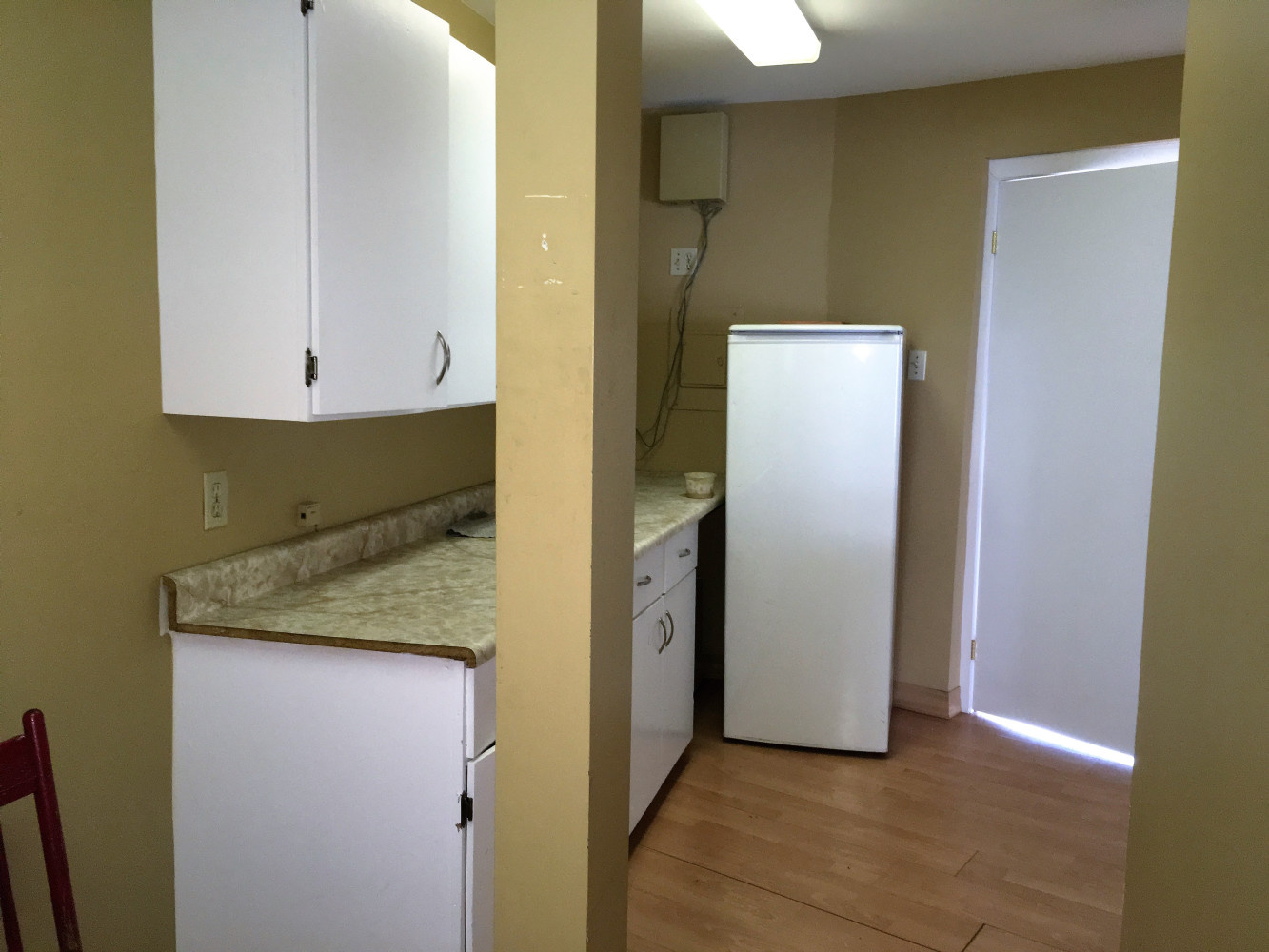 Kitchen/Dining Area
Photo 4