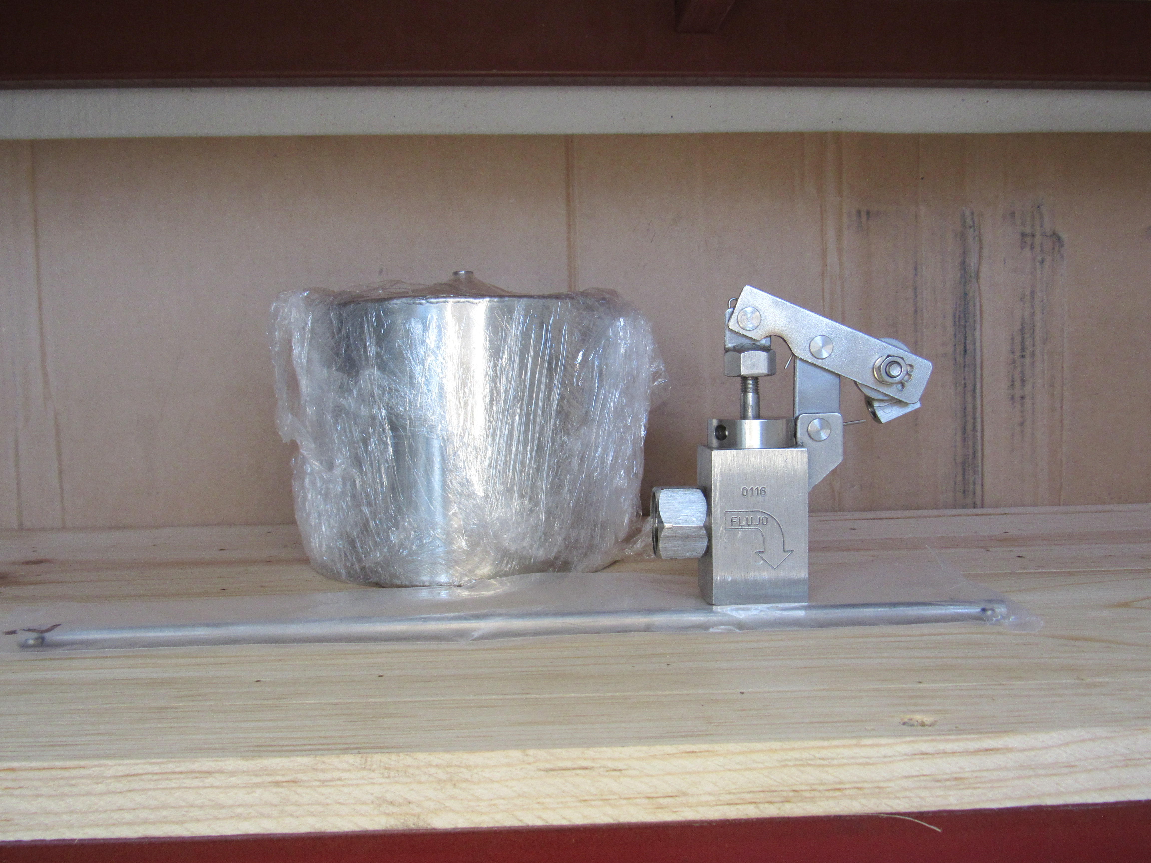 VALVULA FOTADORA DE INOXIDABLE