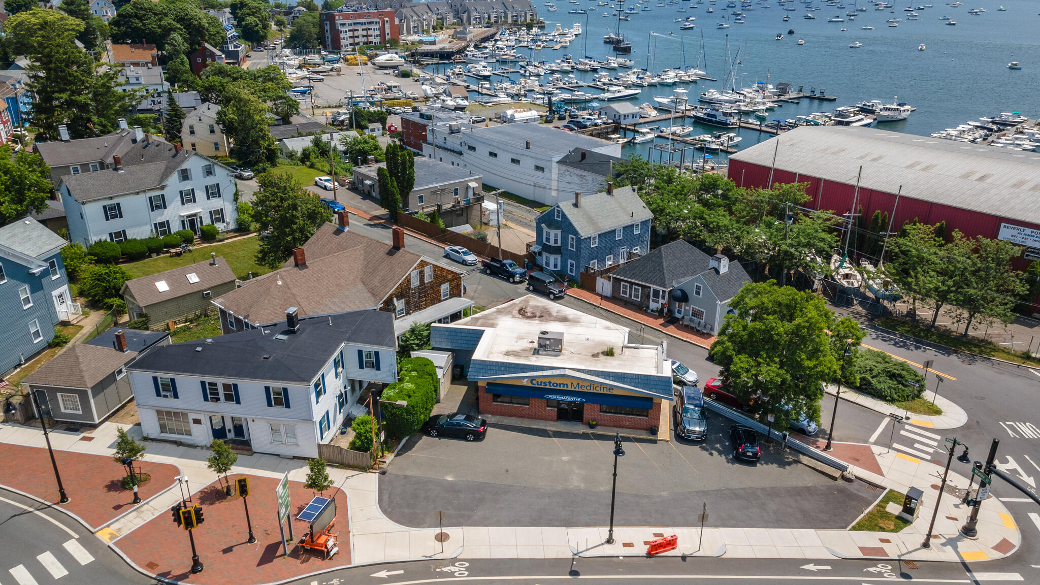 https://0201.nccdn.net/1_2/000/000/0d1/2d7/25-cabot-st-beverly-ma-01915-usa-004-004-aerial4-mls_size.jpg