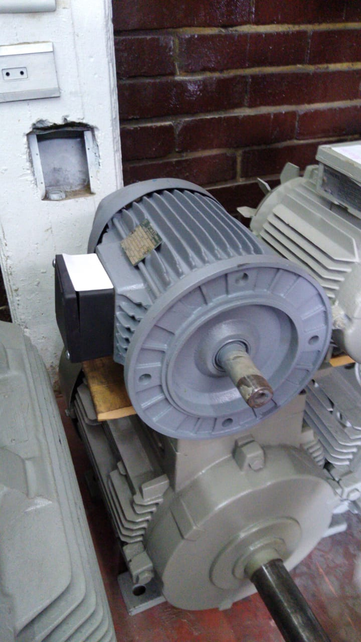 Motor con Flanche Fimet italiano 2hp a 1700rpm, cod 1052