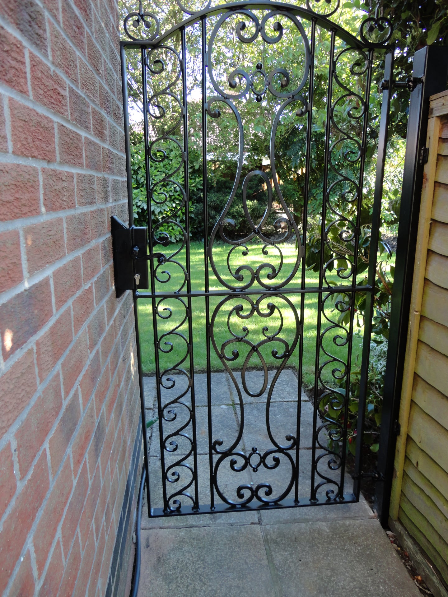 Bespoke Gate