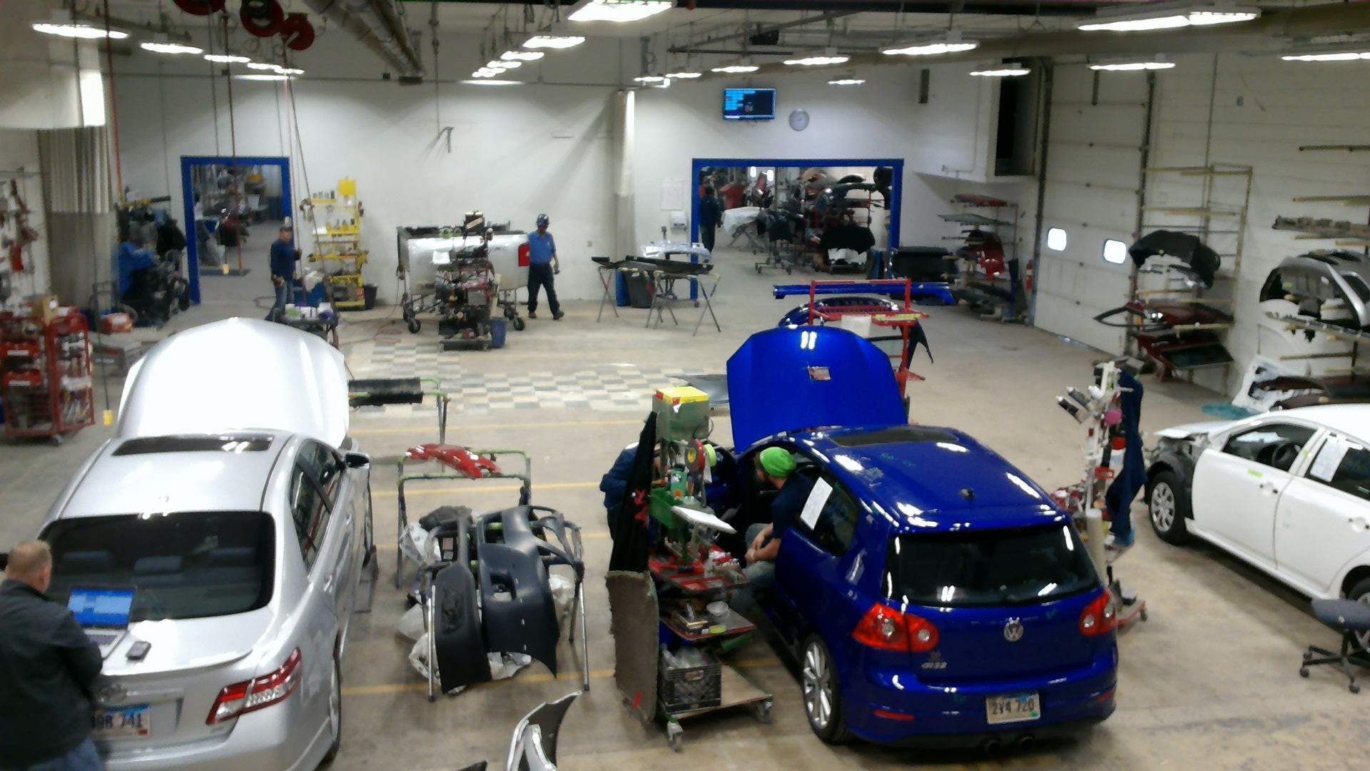 Auto Shop Garage 1