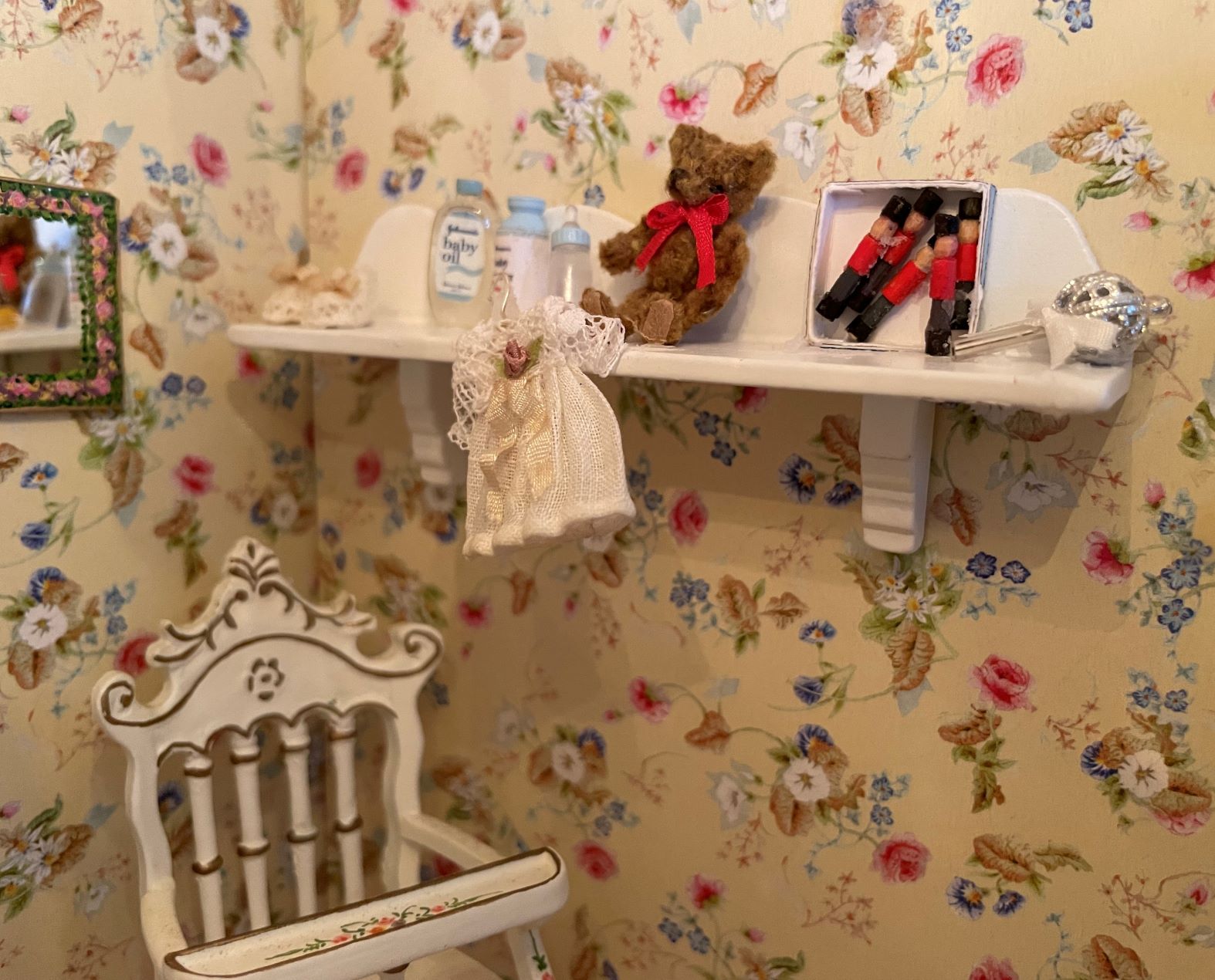High Chair & Handy Shelf