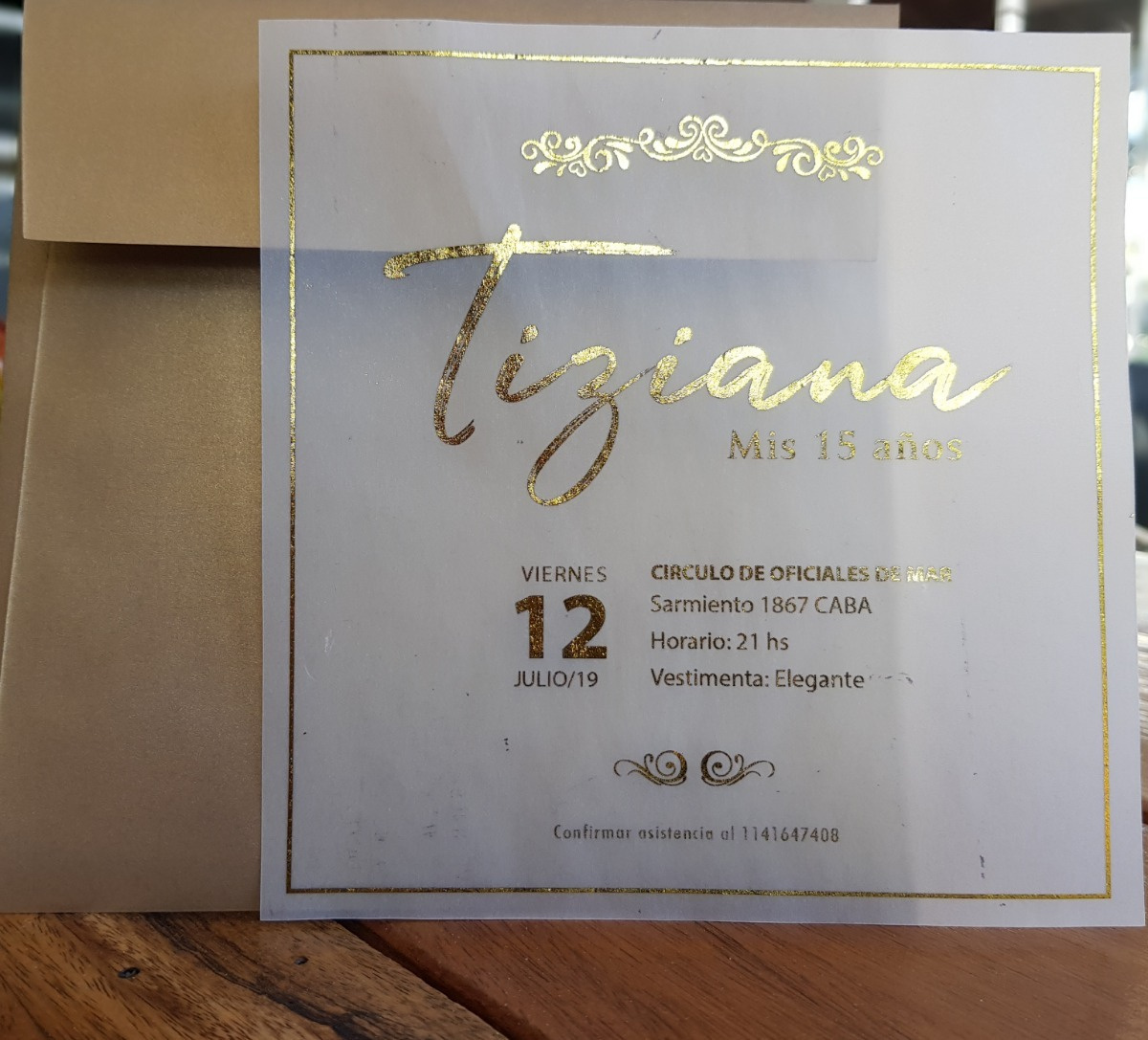 https://0201.nccdn.net/1_2/000/000/0d2/524/tarjetas-invitaciones-15-anos-doradas-quince-papel-vegetal-D_NQ_NP_623078-MLA30431857977_052019-F-1200x1087.jpg