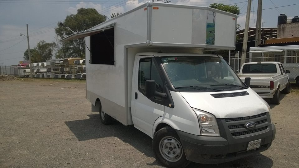 campers volado chasis nissan  