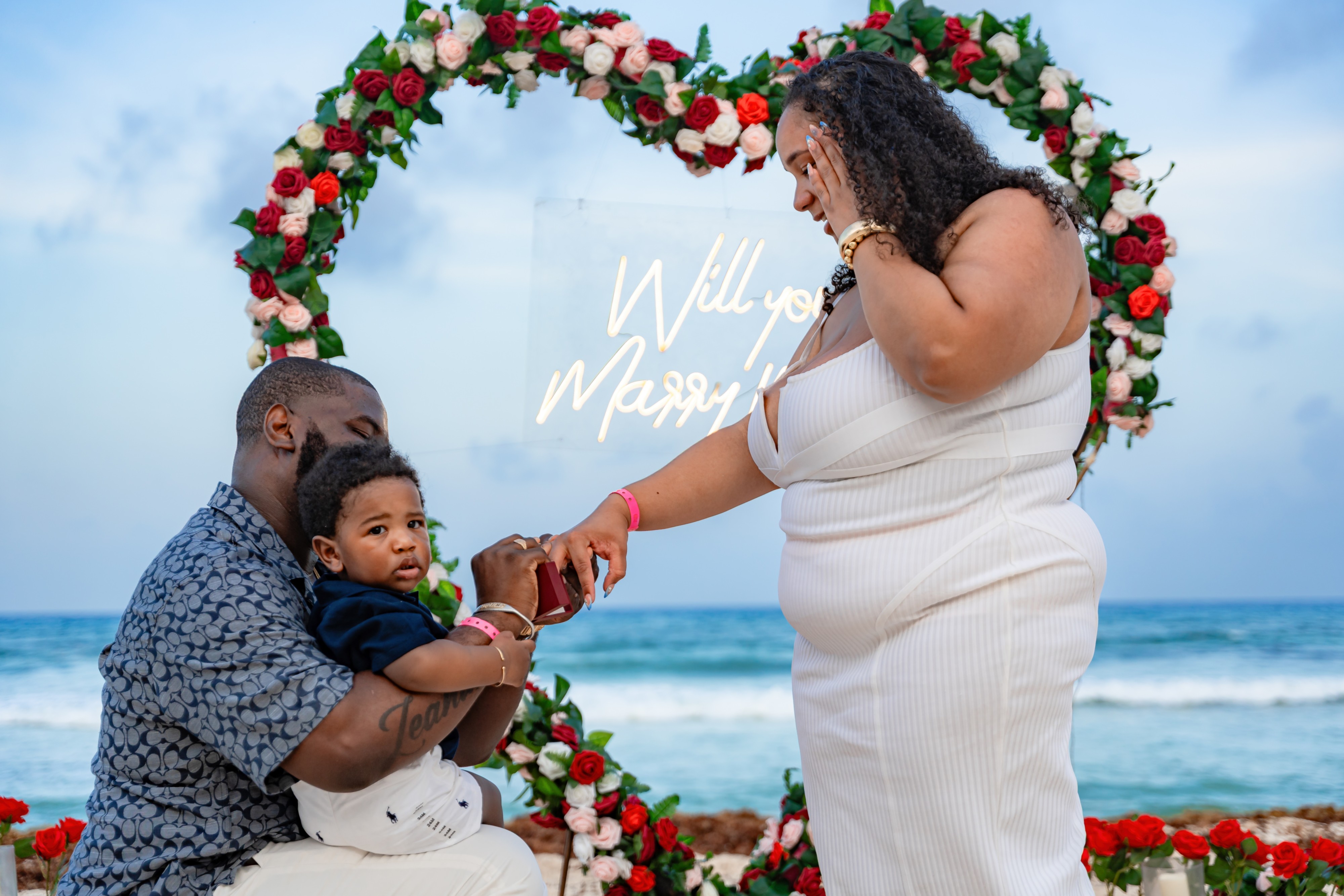 https://0201.nccdn.net/1_2/000/000/0d4/3b2/destination-proposal-photography20.jpg