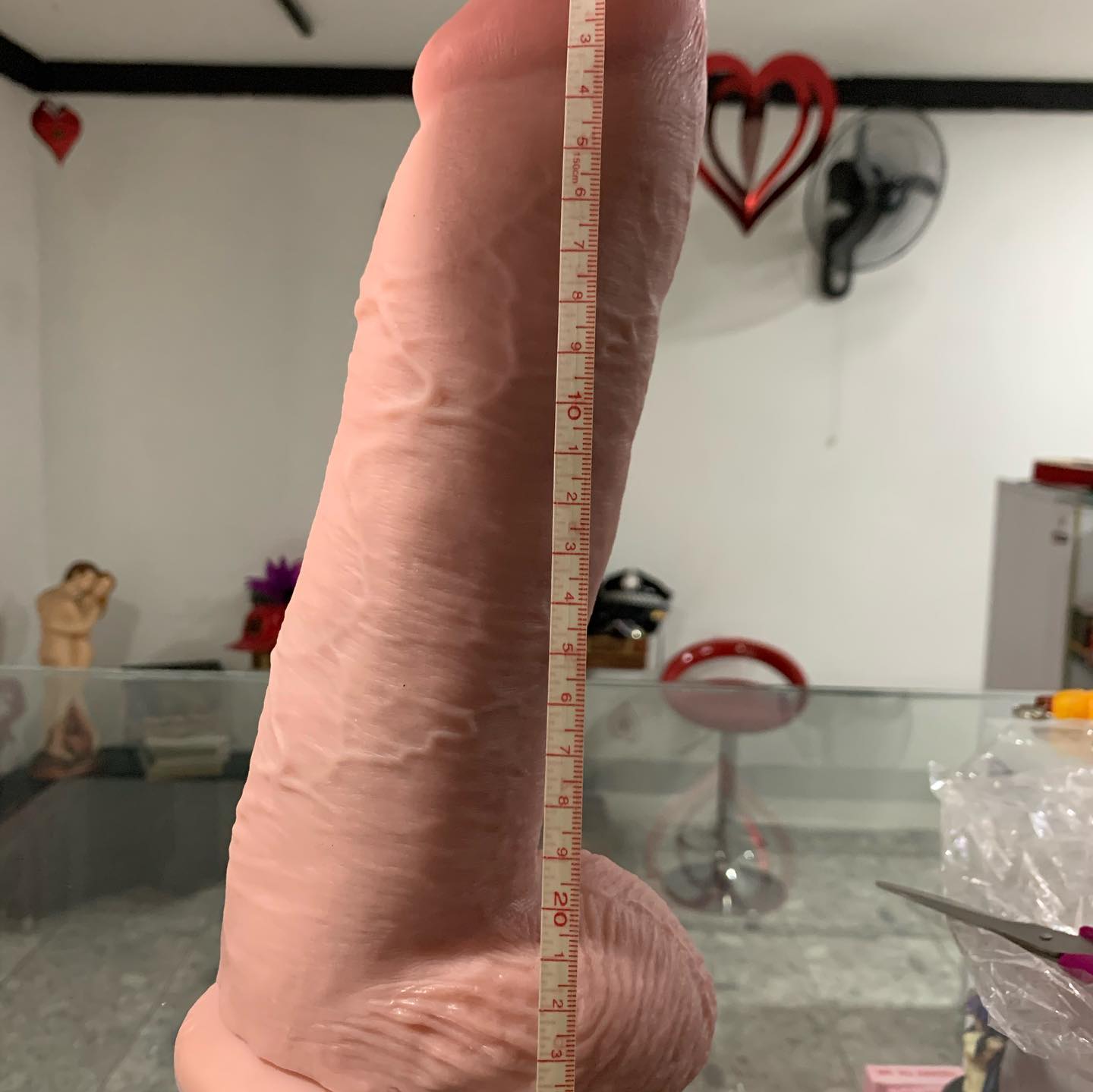 DILDO KING KONG 
$ 370.000