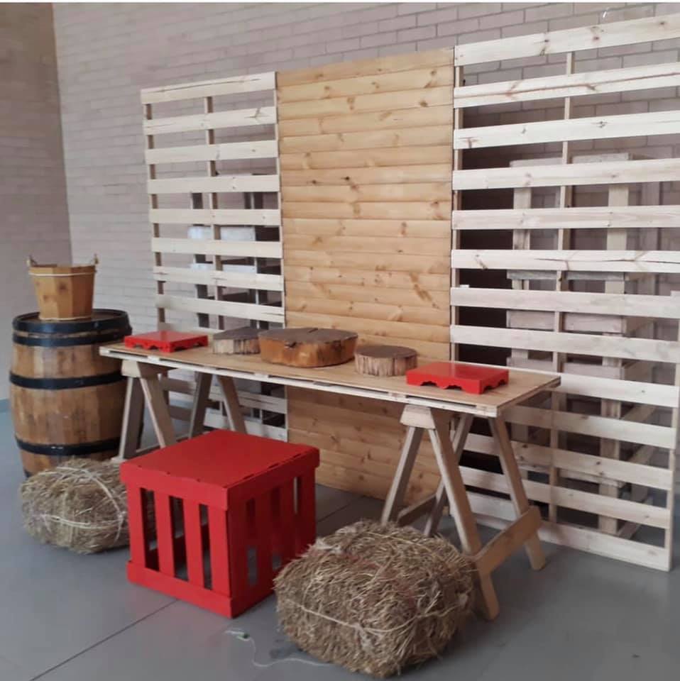 Guacal Gigante Color Rojo 
$35.000
51cm Alto
58cmX54cm