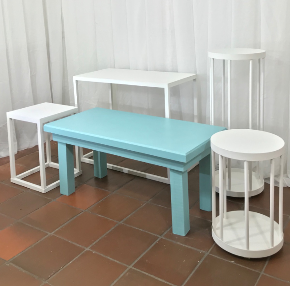 Mesa Cubo Hueca Pequeña
58 CM Altura.41x41cm
$50.000
Mesa Rectangular Hueca Color Azul Menta
80 cm Altura
Profundidad 50cm
1 m Ancho $
50.000
Mesa Cilindro Hueca
Alto 1.02M 40x40cm
$50.000
Mesa Cilindro Hueca
Pequeña
Alto 60cm
$50.000
Mesas Auxiliar Turquesa
Largo 1.20m
altura 55cm
profundidad 56cm
c/u 50.000
Diametro 40cm